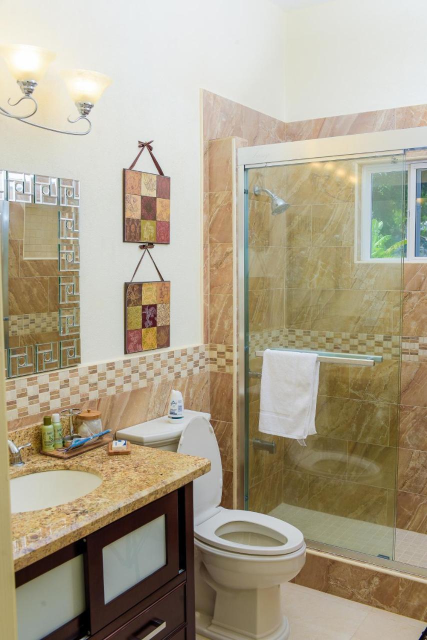 Tropical Luxury Dreams Villa Ocho Rios Exterior photo